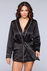 Be Wicked Kali Black Robe Removable Tie Waist Front Pockets