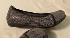 Earth Gray Snake Print Varden Leather Flats