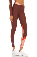 Maroon Leggings - Point Forward Legging in Andorra - P.E Nation