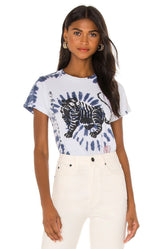 SIXTHREESEVEN Vintage Graphic Tee in Tora - size S