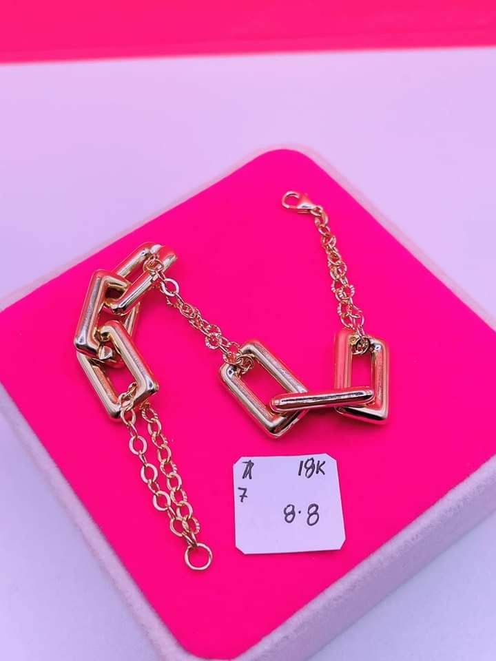 Saudi Gold Bracelet