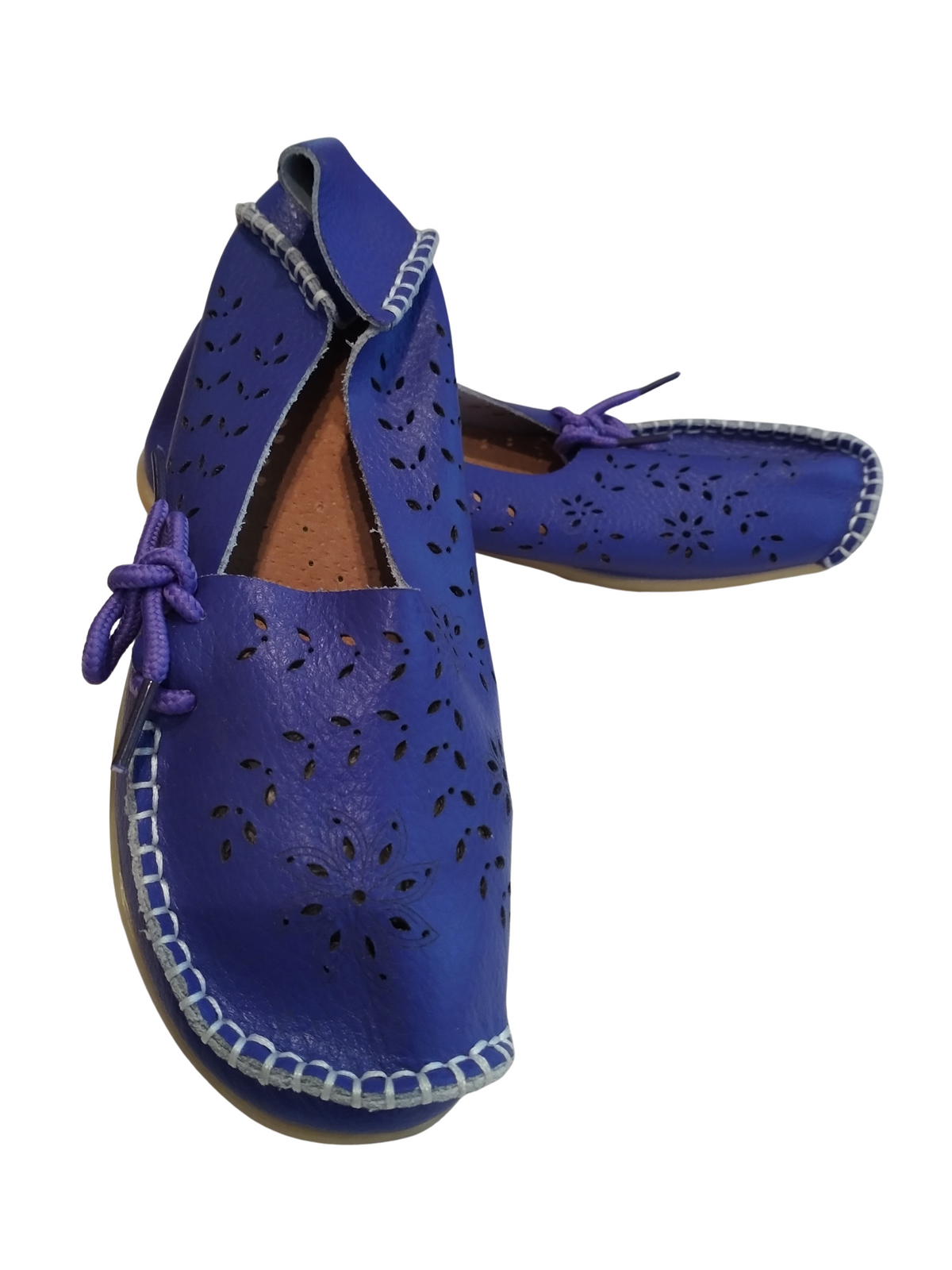 Diva Purple Faux Leather Floral Cutout Loafers