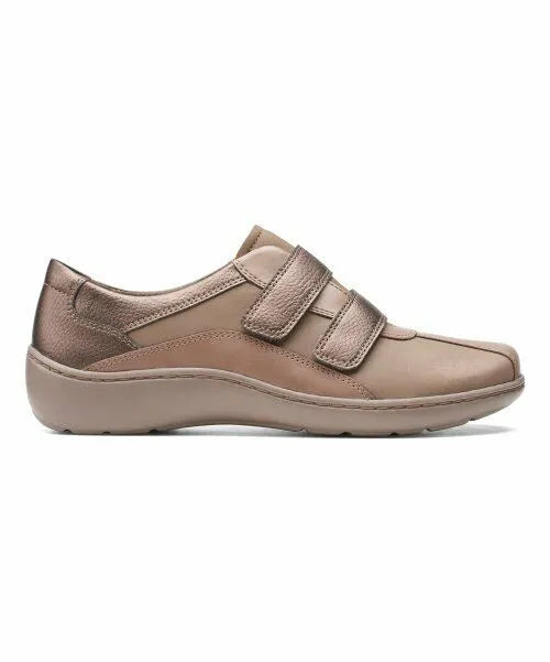 Clarks Taupe Cora Azalia Sneakers