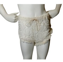 Rumor Boutique Cream Crocheted Girls' Shorts with Drawstring - Medium