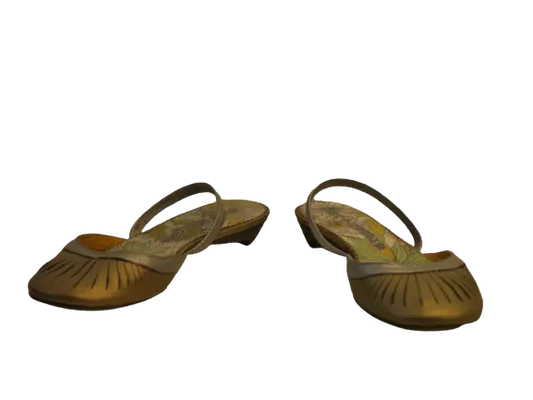 M-Squitos Gold & Green Sandals
