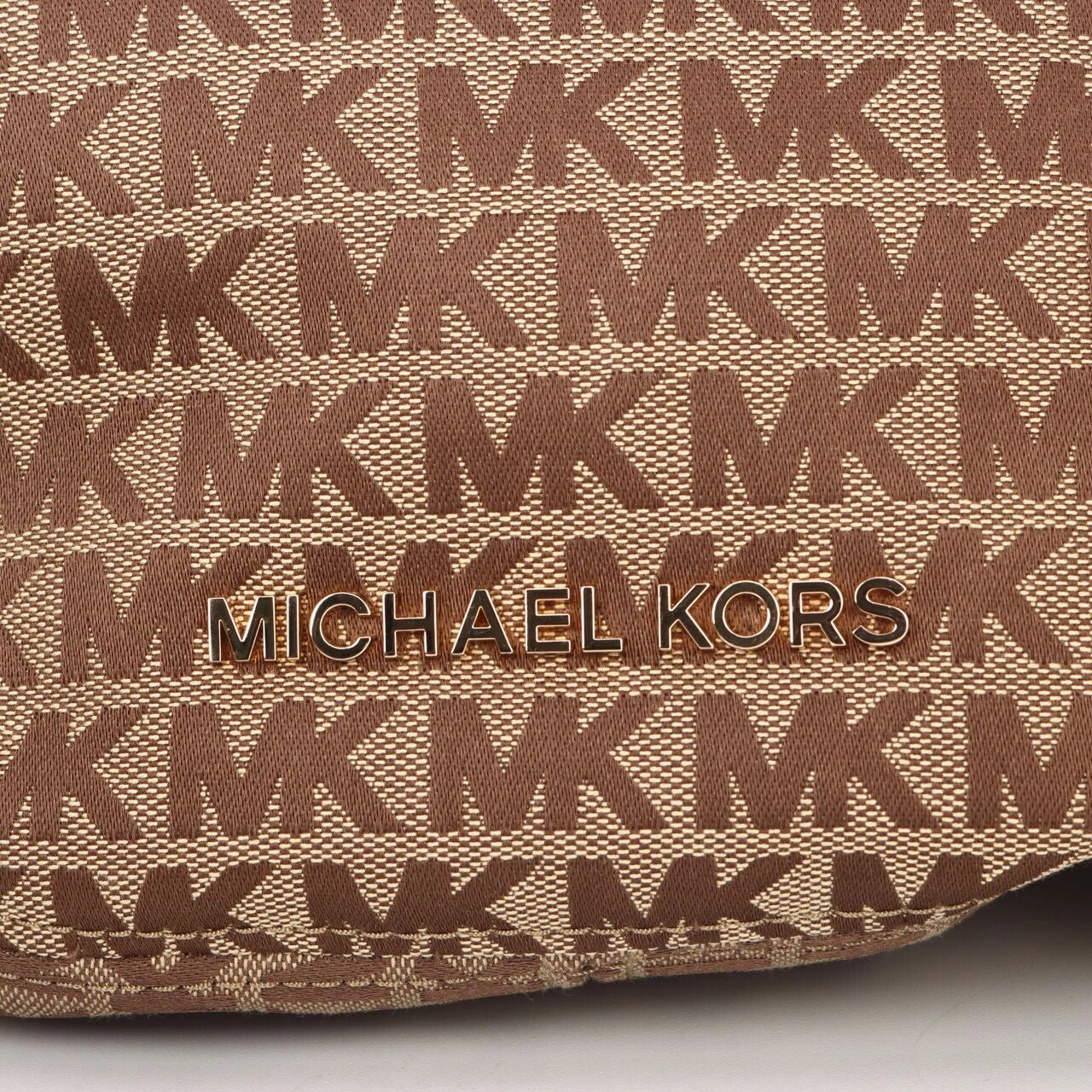 MICHAEL KORS Bedford Signature Medium Crescent Shoulder Bag in Beige & Ebony with Gold Tone Hardware