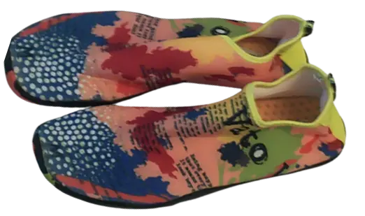 Vato Red Salmon Blue Dots Patterned Water Shoes with Quotes