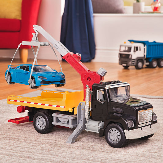 Driven by Battat - Toy Tow Truck With Car On Flatbed (Box Slightly Damaged)