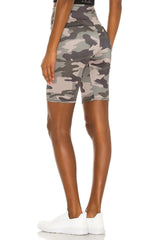 onzie Biker Short in Combat Camo - size S/M