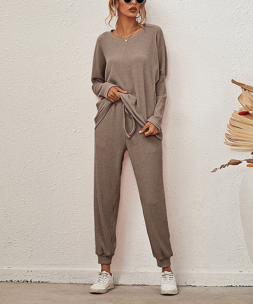 Floral Blooming - Coffee Ribbed Long-Sleeve Tee & Joggers