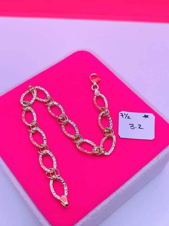 Saudi Gold Bracelet