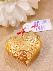 Saudi Gold Pendant