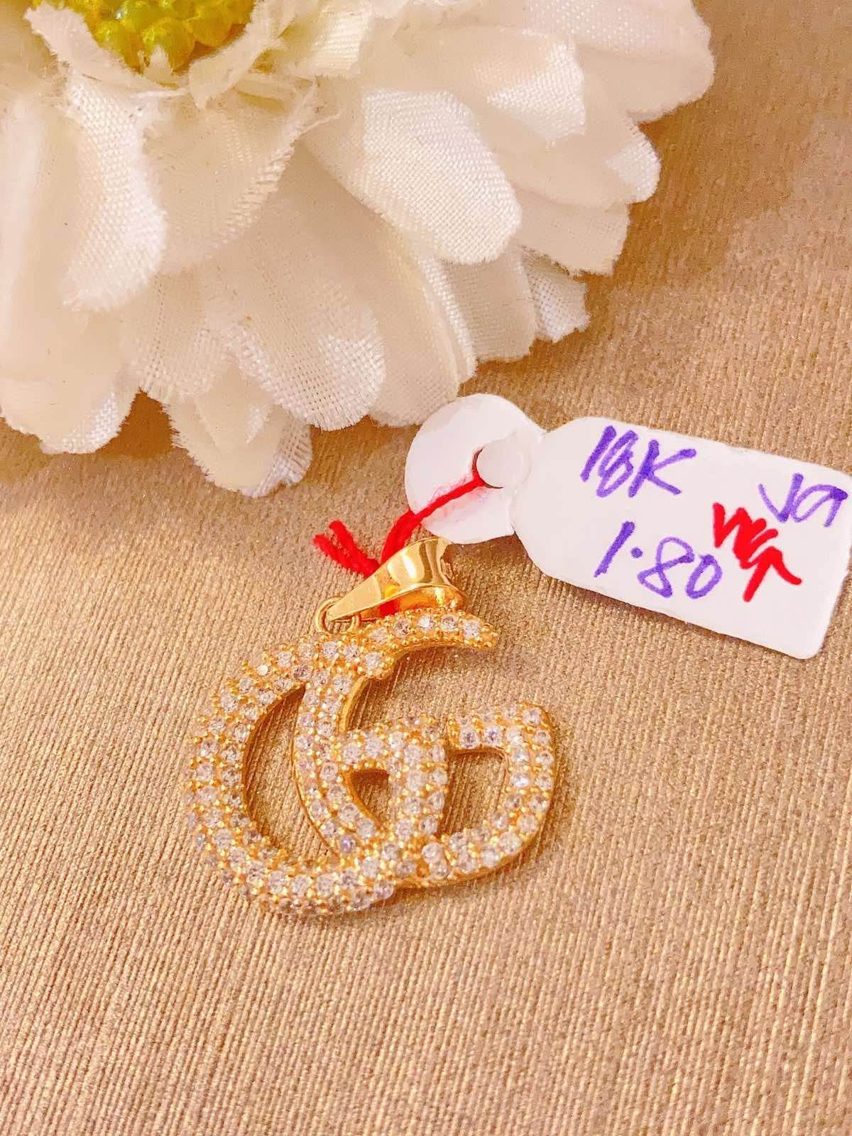 Saudi Gold Pendant