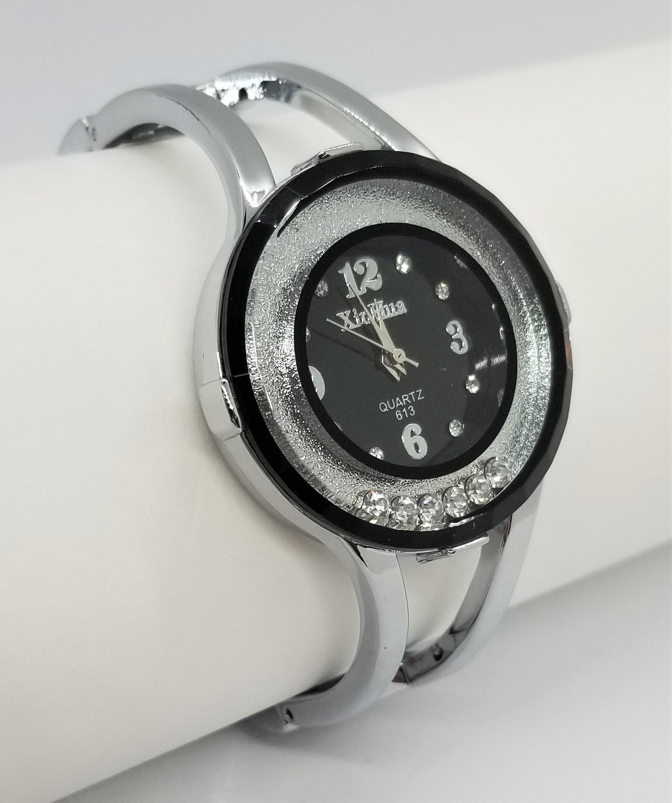 Diva Collection Women's Watch